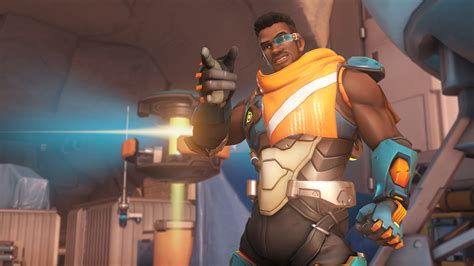Apr 4, 2023 · Lifeweaver, the new support hero coming to Overwatch 2 for the game’s fourth season, is more than just another healer. Lifeweaver’s kit of abilities will bring impactful gameplay changes to ... 